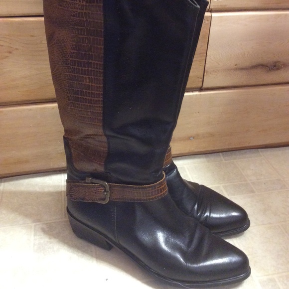 Bandolino Boots - Picture 2 of 5